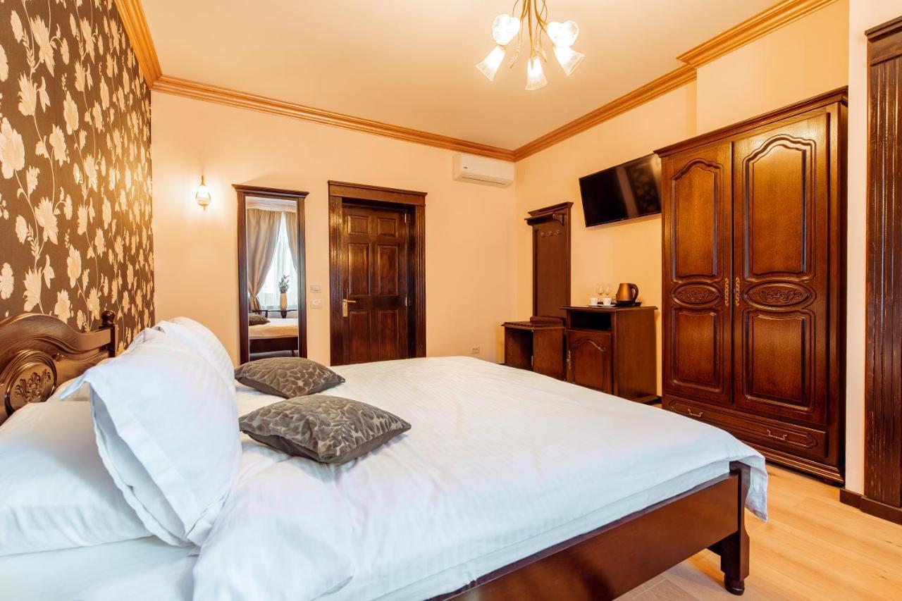 Vila Genia Câmpulung Moldovenesc Exteriér fotografie